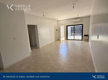 PH · 60m² · 3 Ambientes · 1 Cochera · PH en Alquiler en San Isidro