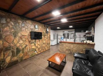 Departamento · 150m² · 4 Ambientes · Venta PH Tipo Duplex 4 Ambientes con Pileta y Patio en Pilar