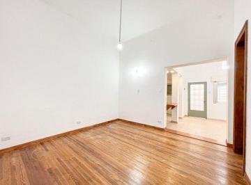PH · 57m² · 2 Ambientes · PH 2 Ambientes en Alquiler • Lambare 180