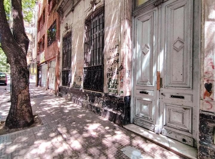 Terreno · 344m² · 9 Ambientes