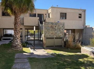 Departamento de 4 ambientes, Ciudad de Mendoza · Venta Duplex en Alta Mendoza