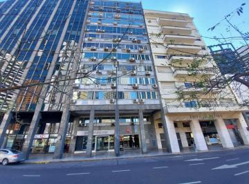 Oficina comercial · 200m² · 1 Ambiente · Oficina - Microcentro