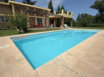 Casa · 116m² · 3 Ambientes · 1 Cochera · Venta Casa 2 Dorm. Pileta Potrero de Garay