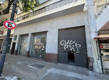 Bodega-Galpón , Pompeya · Galpón / Depósito 540 m² con Local Sobre Av Sáenz – (Mix 4)