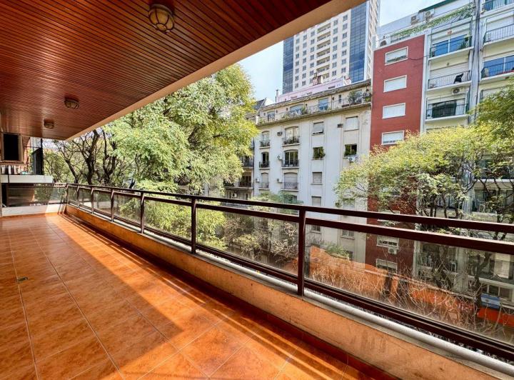Departamento · 185m² · 5 Ambientes · 1 Cochera