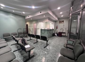 Local comercial · 285m² · Venta Consultorios en Lanus Ideal Inversión