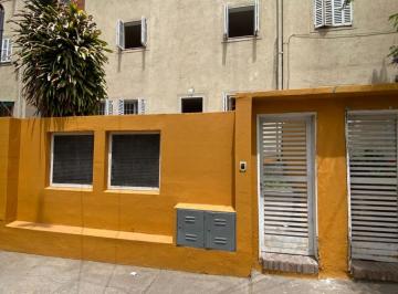 Departamento · 60m² · 4 Ambientes · 1 Cochera · Venta Duplex 2 Dormi y Cocher - Alto Alberdi Cba