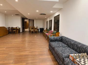 Local comercial de 11 ambientes, Córdoba · Alquiler | Local de 300 m y 9 Privados | Centro