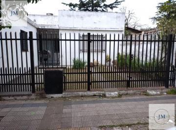 Casa · 97m² · 5 Ambientes · 2 Cocheras · Casa en Hurlingham