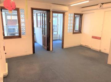 Oficina comercial · 63m² · 4 Ambientes · Oficina - Recoleta