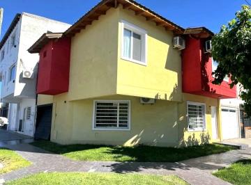 PH de 6 ambientes, Neuquén · Venta - Duplex