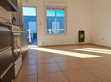 Departamento de 2 ambientes, Bahía Blanca · Departamento en Alquiler Guemes 1270
