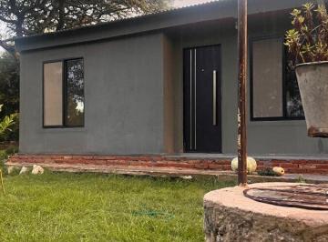 Casa · 60m² · 2 Ambientes · Casa en Venta en Parque Calmayo, Calamuchita