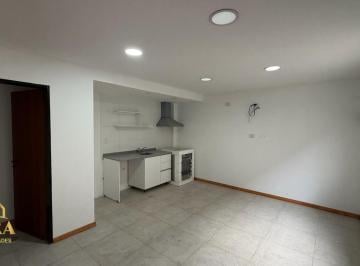 PH · 47m² · 2 Ambientes · ¡Ph con Parrilla a Estrenar en Lanus Oportunidad!