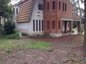 Terreno , Luján · Lote con Casa de 2 Plantas, Frondosa Arboleda y Garage Cubierto Independiente Tipo Anexo.
