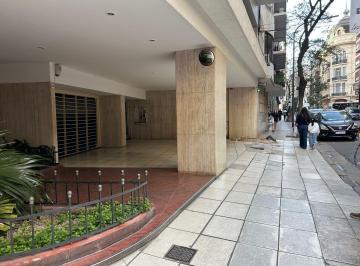 Garage · 12m² · Venta de Cochera Fija en Recoleta – Apta Suv