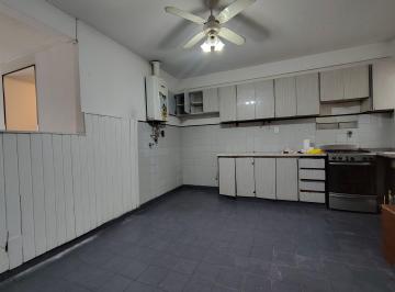 Departamento · 80m² · 4 Ambientes · Alquiler 4 Amb Balcon Alte. Brown 700 Piso 3°