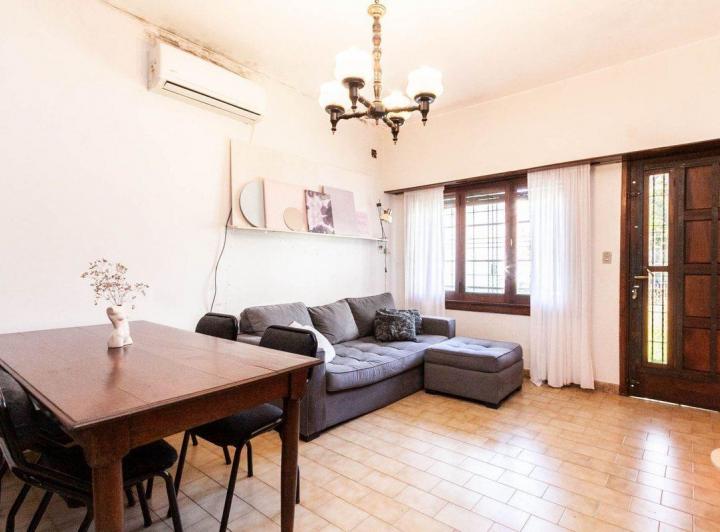 Casa · 190m² · 3 Ambientes · 1 Cochera