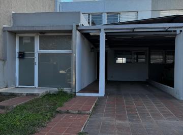 Casa de 3 ambientes, Córdoba · Duplex + Local Nvo Poeta Lugones
