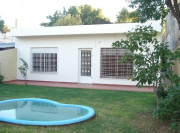 PH de 3 ambientes, General San Martín · Dueño Directo Alquila 3 Amb y Medio, con Parque, Pileta y Patio en Villa Bonich S Martin