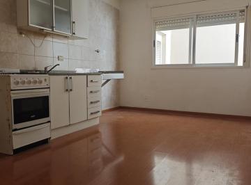 Departamento · 38m² · 2 Ambientes · Alquiler 2 Ambientes en Flores