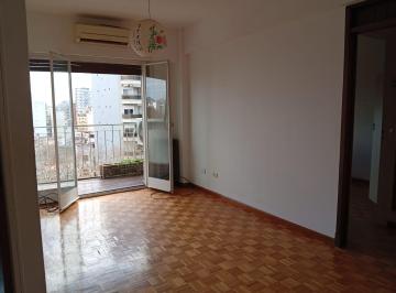 Departamento en Alquiler de 2 ambientes Parque Rivadavia · 2 Ambientes en Caballito | Excelente Luz Natural y Expensas Bajas