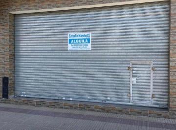 Local comercial de 1 ambiente, La Plata · Local en Alquiler 63 E/ 136 y 137