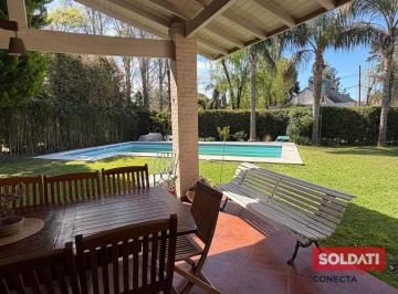 Casa · 200m² · 3 Ambientes · 3 Cocheras · Casa Para Alquiler de Verano en Bella Vista Segunda Quincena de Enero - Barrio Cerrado