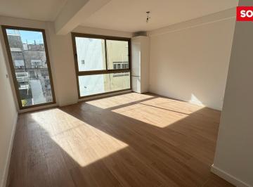 Oficina comercial · 74m² · 3 Ambientes · Oficina a La Venta de 3 Ambientes en Venta, Apto Profesional - Palermo Chico