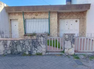 Casa · 150m² · 3 Ambientes · 2 Cocheras · Venta - Casa - 2 Dorm. - Provincias Unidas 1850 - Barrio Belgrano - Rosario