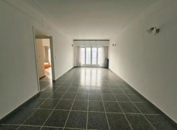 Departamento · 100m² · 3 Ambientes · Departamento de Tres Ambientes con Dependencia en Alquiler 24 Meses