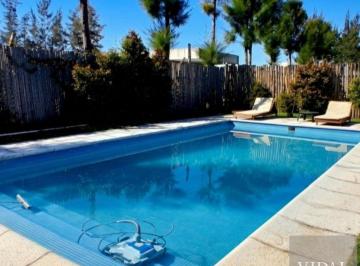 Casa · 150m² · 5 Ambientes · 3 Cocheras · Casa Venta San Rafael Villanueva Tigre en Una Planta