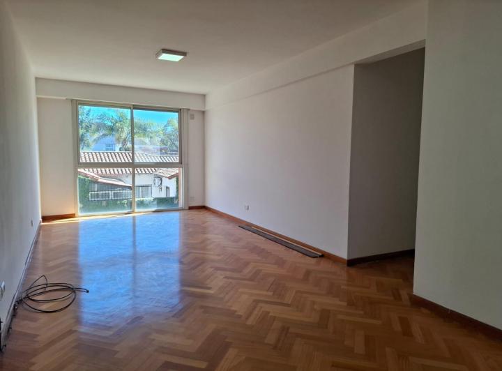 Departamento · 68m² · 4 Ambientes