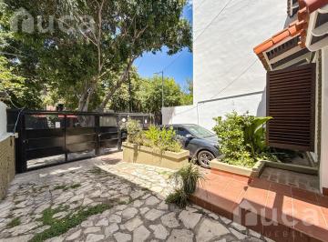 PH · 121m² · 5 Ambientes · 2 Cocheras · PH Reciclado en Venta en Coghlan