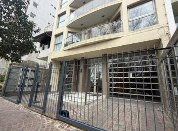 Departamento · 55m² · 2 Ambientes · 1 Cochera · Departamento en Alem