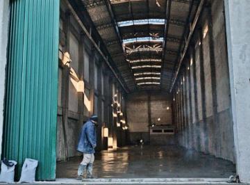 Bodega-Galpón , Lanús · Alquiler Excelente Galpón Lanus Este