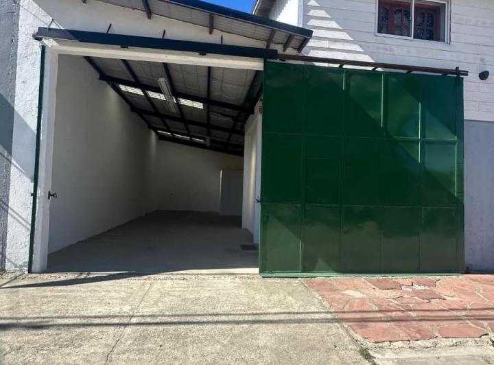 Depósito · 70m²