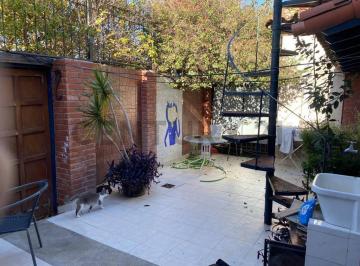 Casa · 162m² · 5 Ambientes · 1 Cochera · Venta Casa Villa Ballester