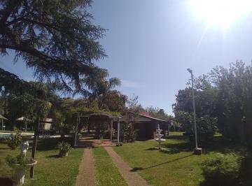 Quinta vacacional · 160m² · 5 Dormitorios · Venta Quinta 5 Ambientes Trujui Moreno