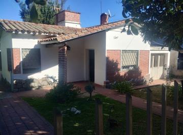 Casa · 200m² · 7 Ambientes · 1 Cochera · Venta 2 Casas Pan de Azucar Cosquin Apta Credito