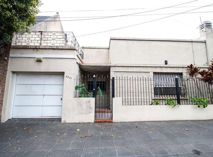 Casa · 100m² · 3 Ambientes · 1 Cochera