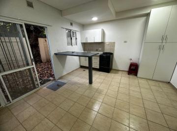 Departamento de 2 ambientes, Moreno · Departamento 2 Ambientes en Alquiler con Patio en Moreno