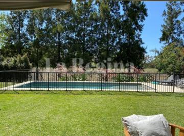 Casa · 260m² · 5 Ambientes · 4 Cocheras · Casa en Alq. Temporario en Lagos del Norte, Don Torcuato, Tigre