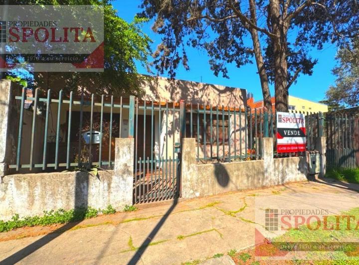 Casa · 170m² · 3 Ambientes · 1 Cochera