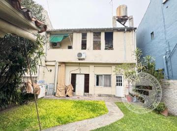 Casa · 154m² · 5 Ambientes · Casa con Jardín en Olivos, Ideal 2 Familias