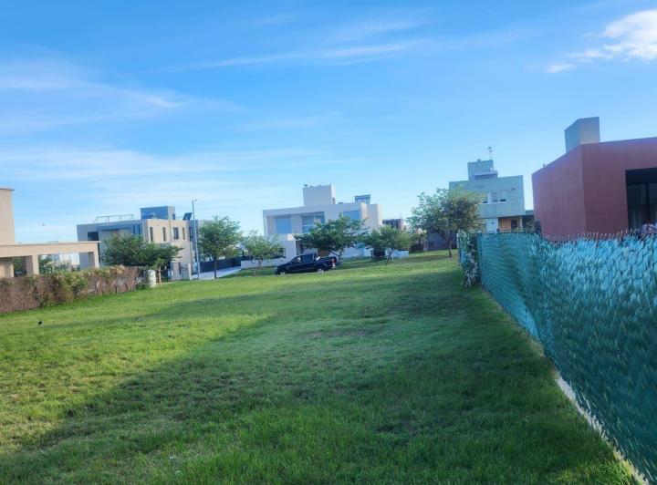 Terreno · 1000m²