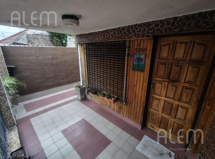 Casa · 170m² · 5 Ambientes