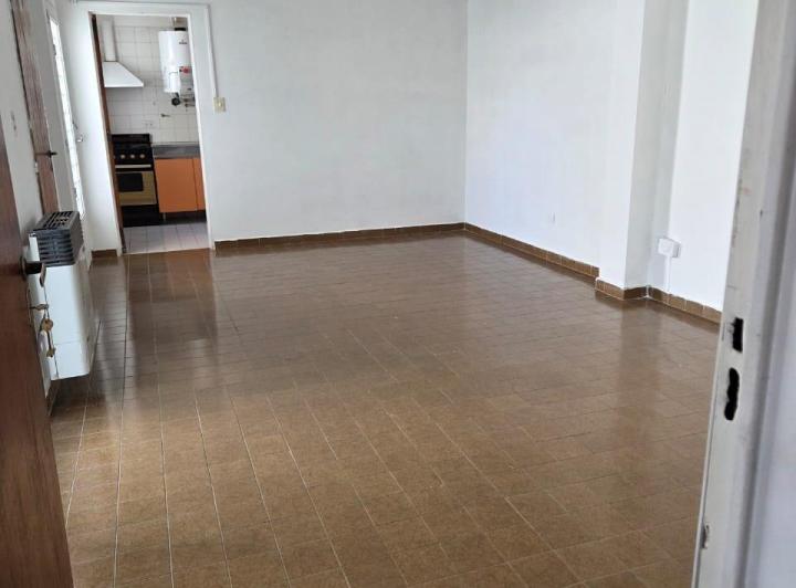 Casa · 90m² · 5 Ambientes