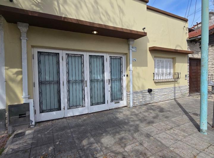 Casa · 75m² · 3 Ambientes · 1 Cochera
