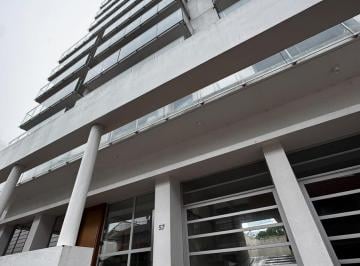Departamento · 96m² · 3 Ambientes · 1 Cochera · Departamento 3 Amb a La Calle